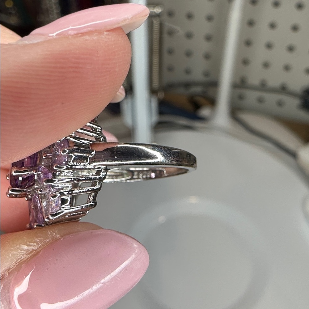 Elegant Purple and Silver Women's Ring - Picture 5 of 5